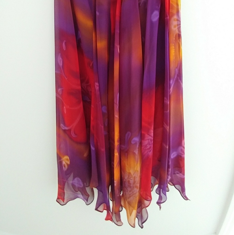 Dress - Picture 2 of 6